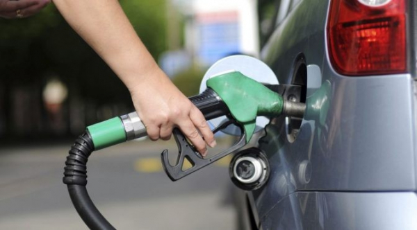 Gasolina na região Sul fecha quinzena de setembro com o menor preço do País, diz site de pesquisas